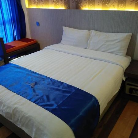 4Orty Inn Бинтулу Екстериор снимка